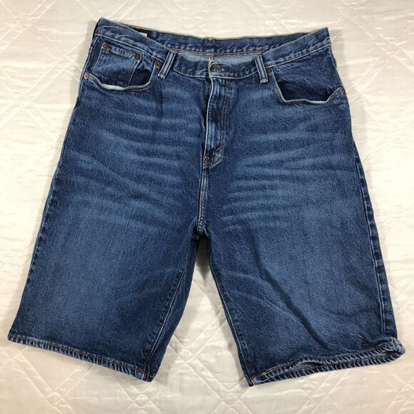 Levi's 569 Blue Denim Jean Shorts Jorts Men’s Size 33 - Picture 1 of 4